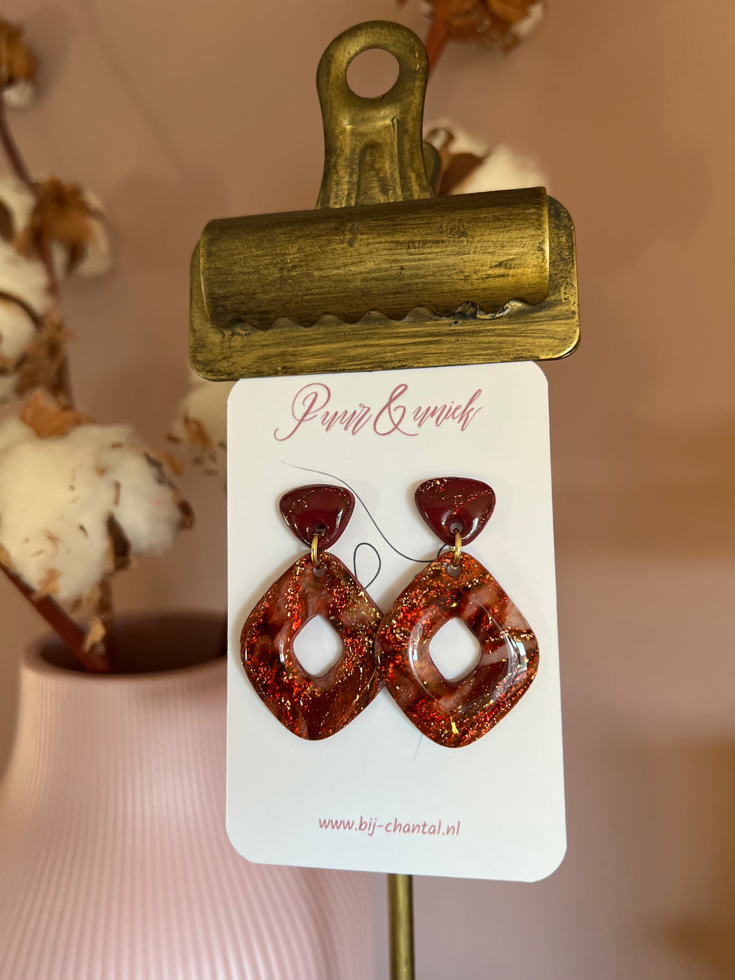 Puur & uniek - Amora Ruby